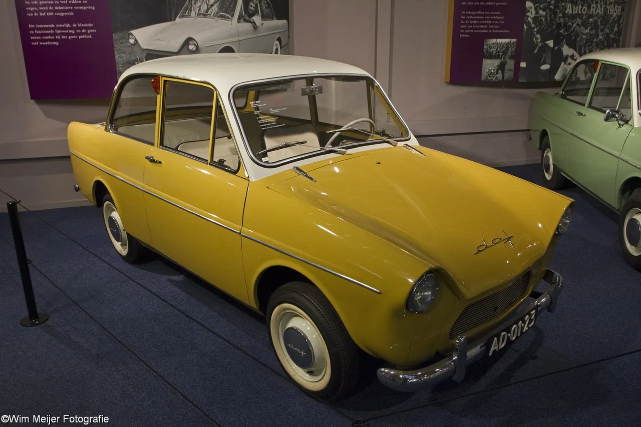 24846648336 268b8f52aa o