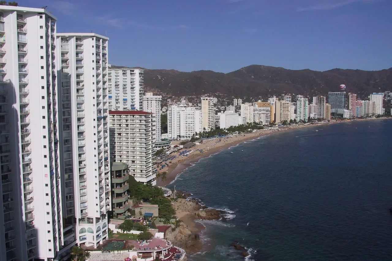 acapulco beach wiki gmasterman