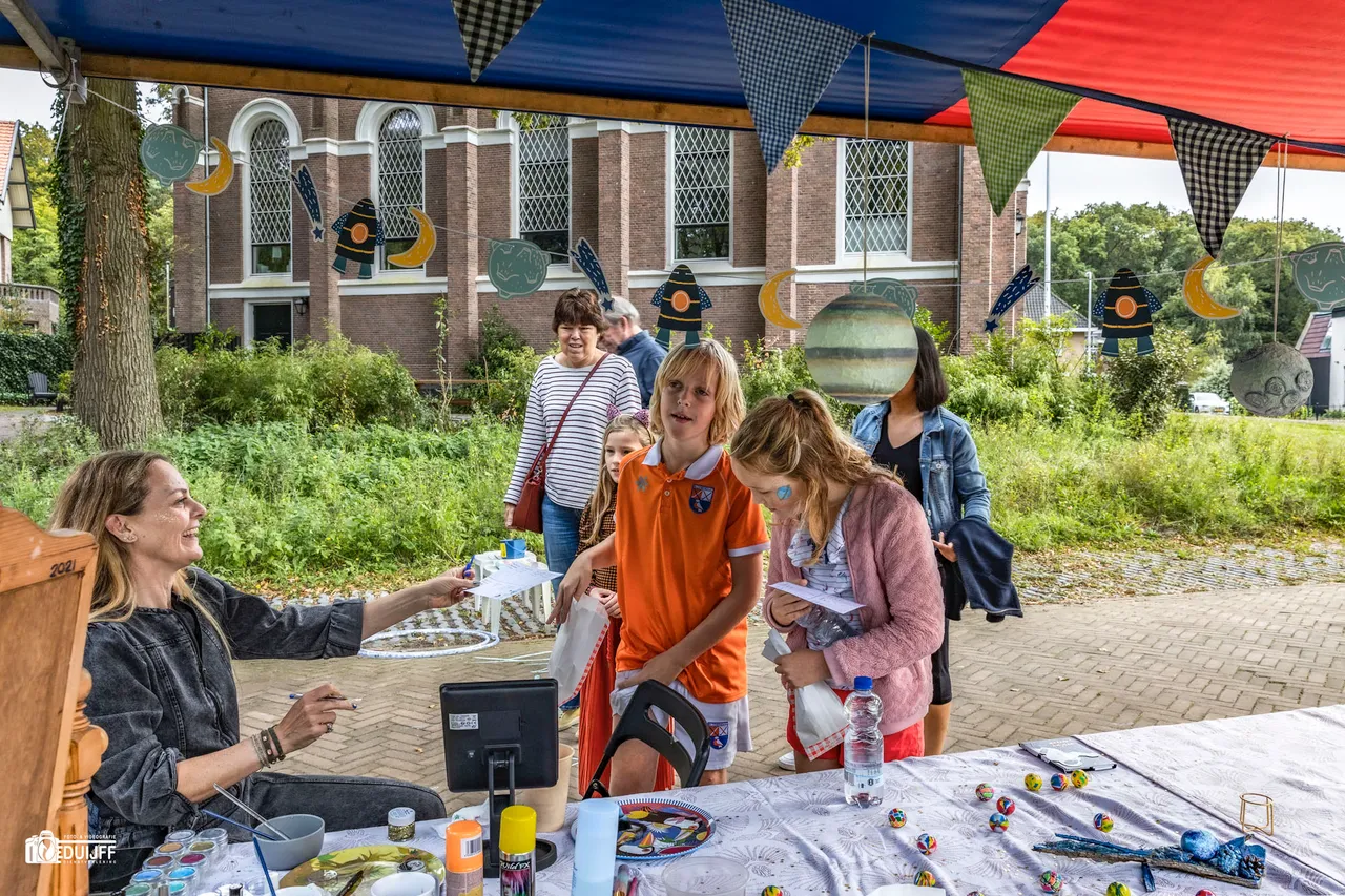 bij het schminken