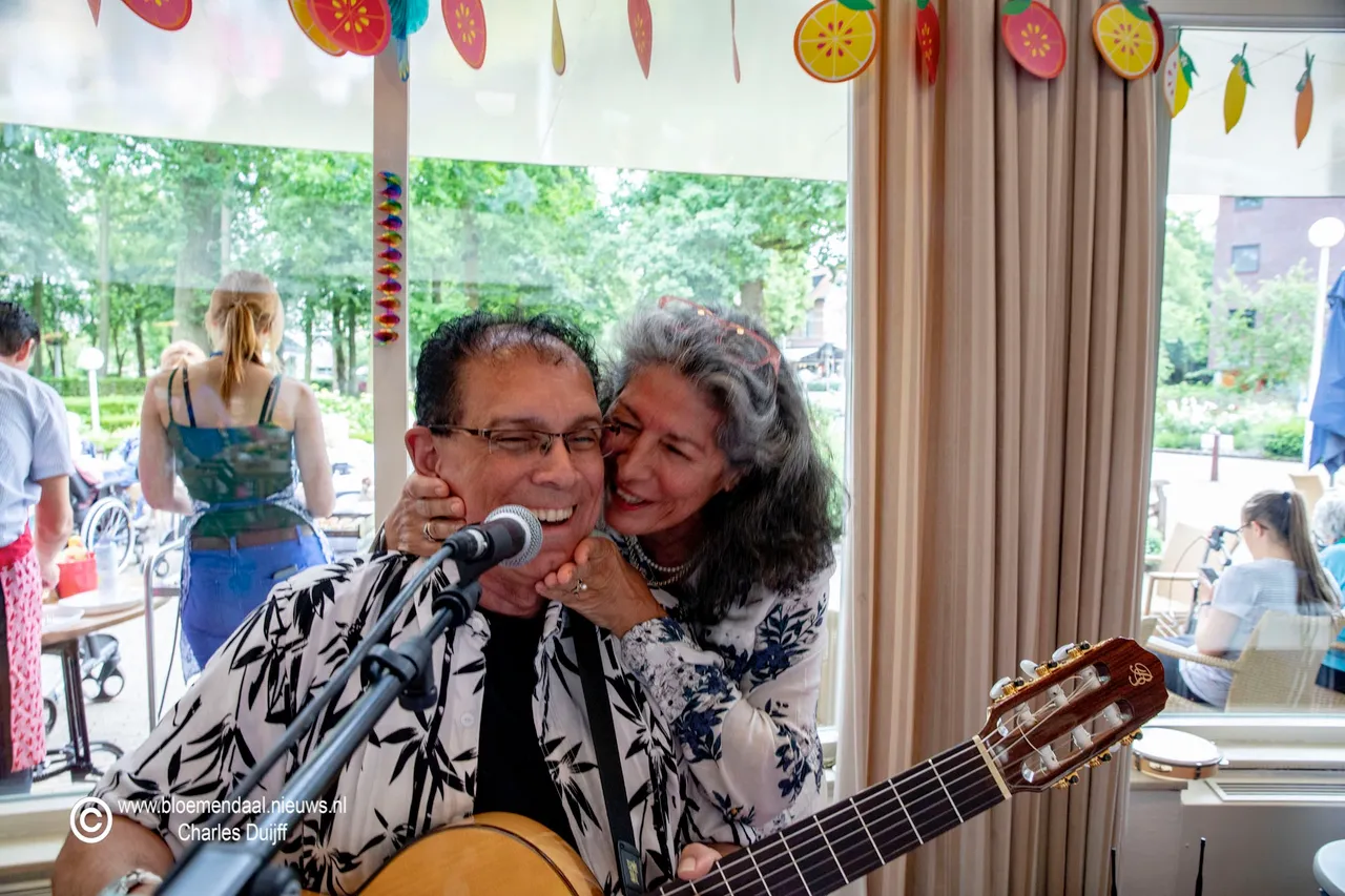 gitarist en dame