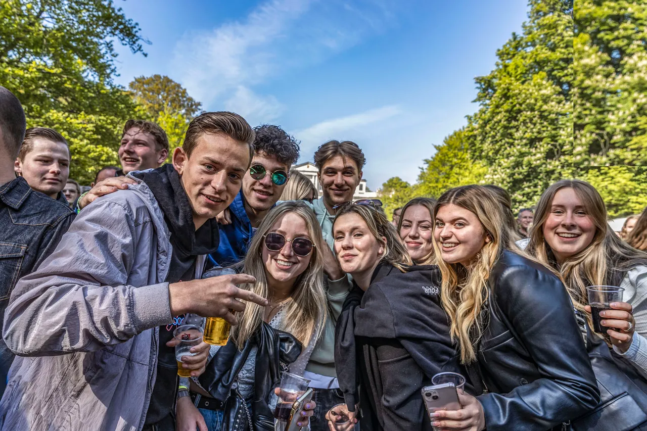 groep jongelui