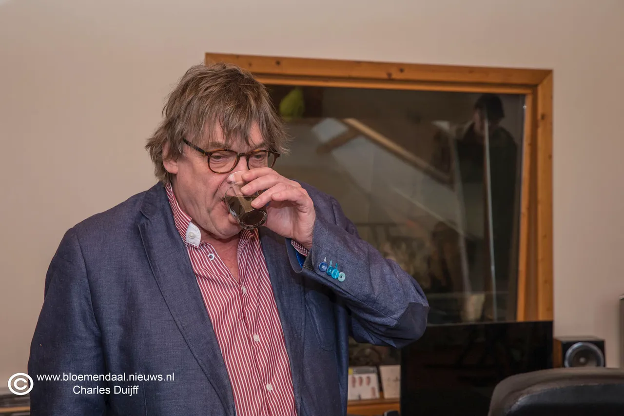 henk aan de koffie
