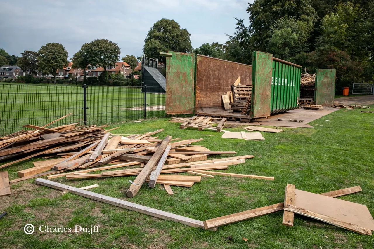 hout