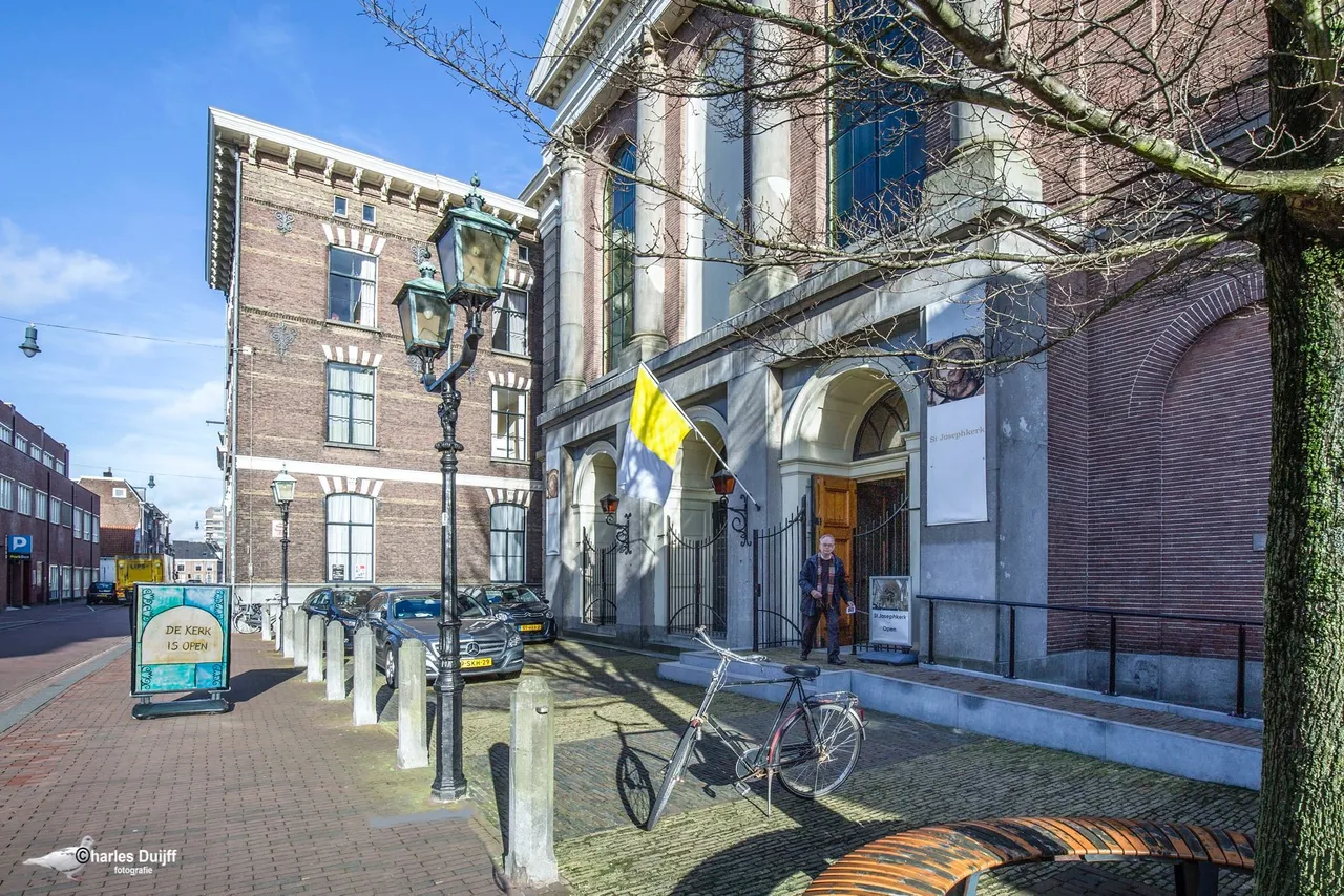 josephkerk buitenjpg