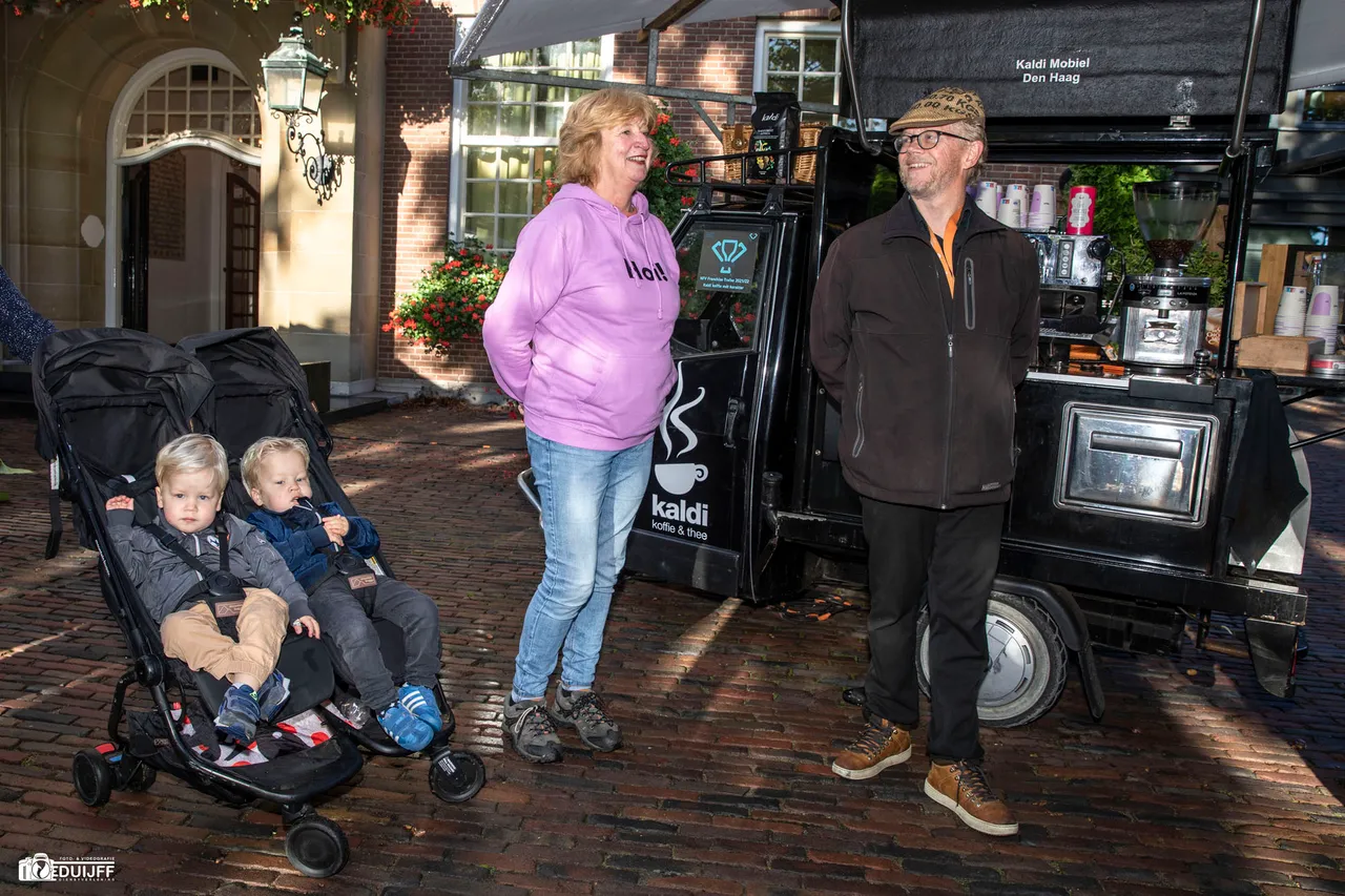 koffie raadhuis hstede1