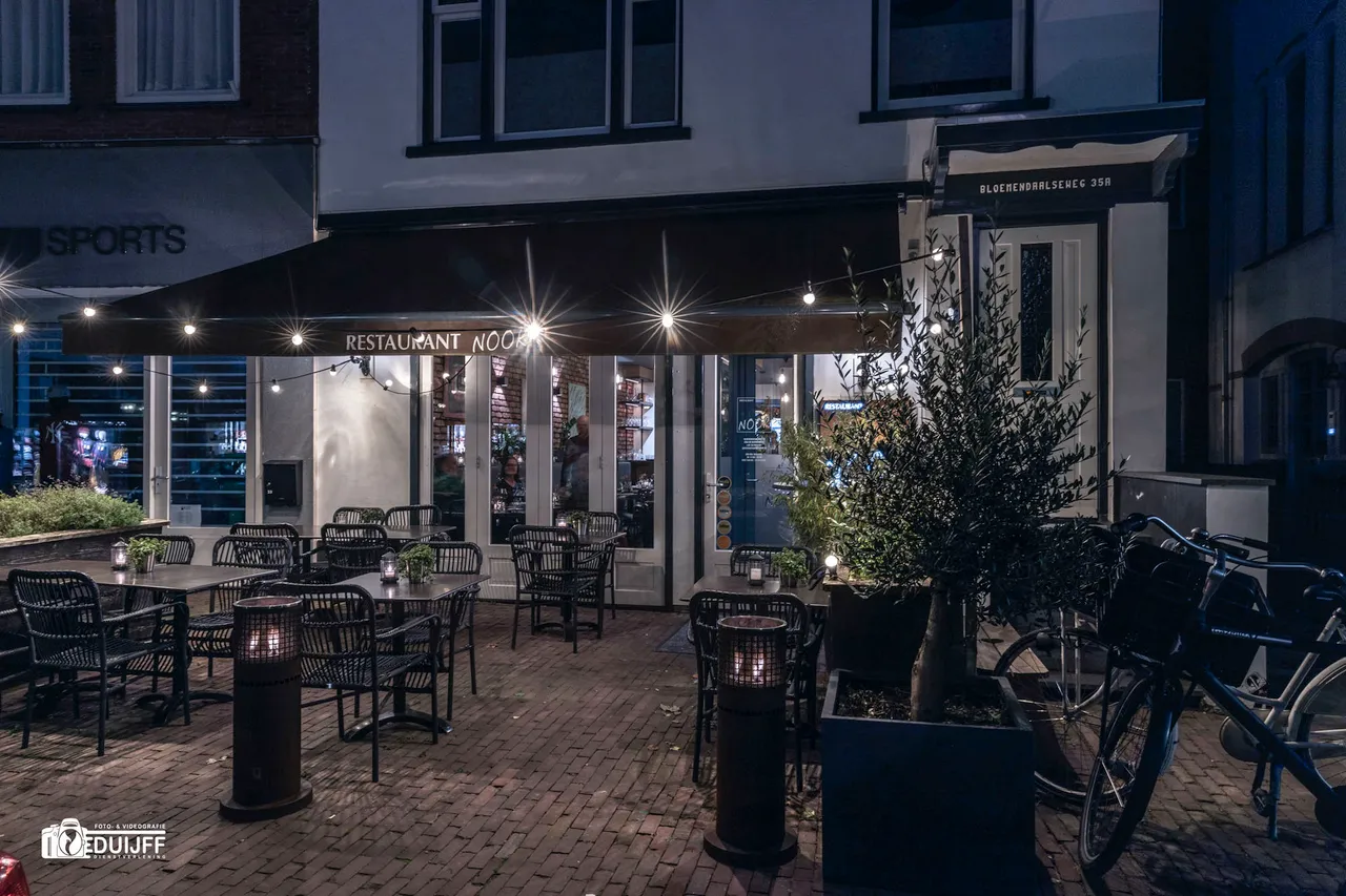 restaurant