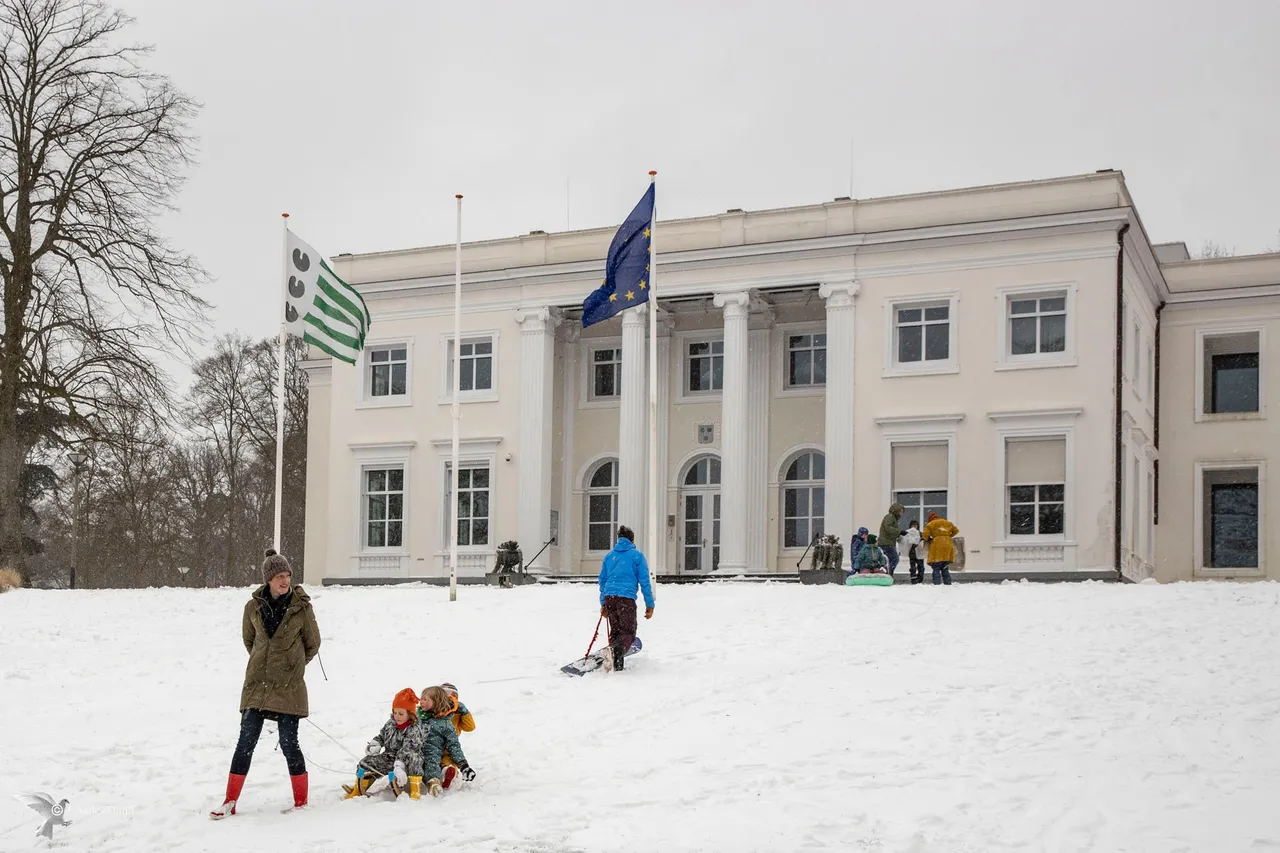 sleeen voor gemeentehuis
