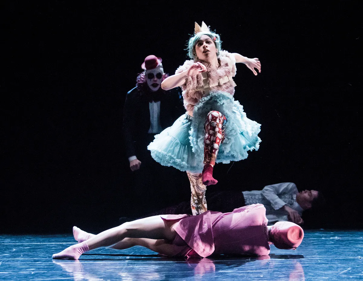 stadsschouwburg nederlands dans theater fotogaaf joris jan bos