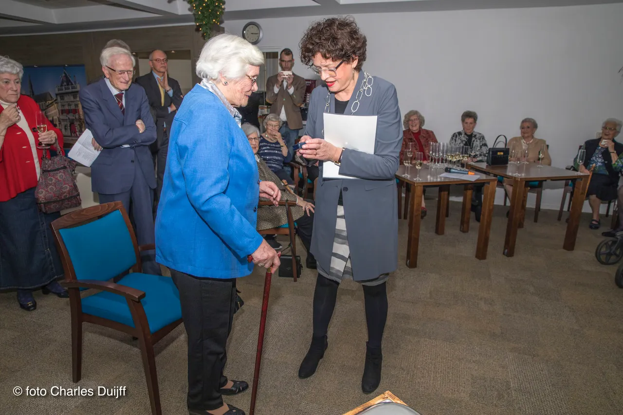 uitreiking penning