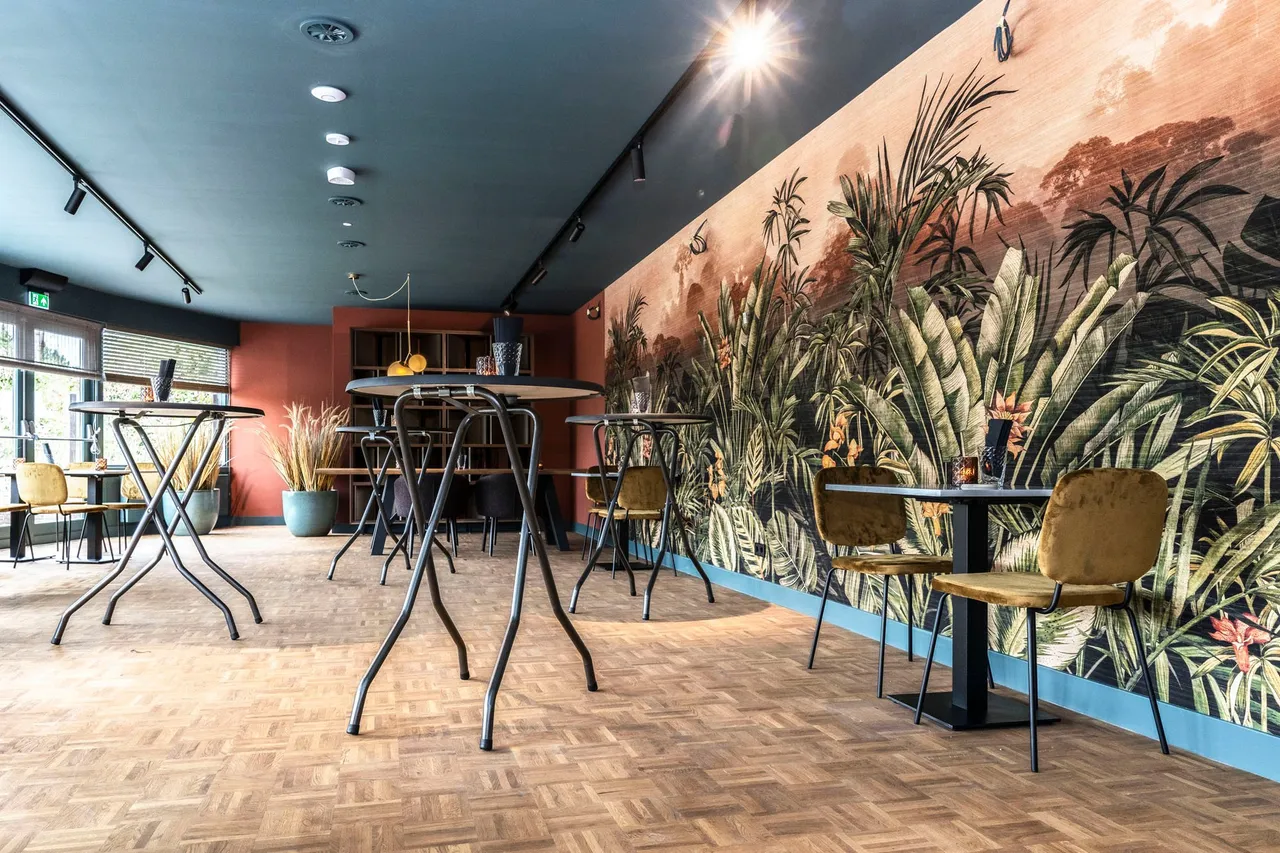 zaal plantenwand
