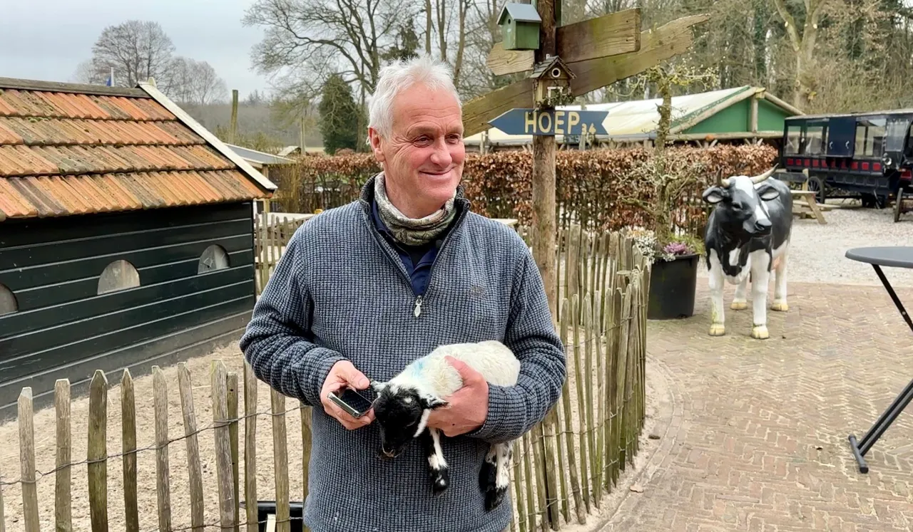 whatsapp image 2023 04 01 at 112256