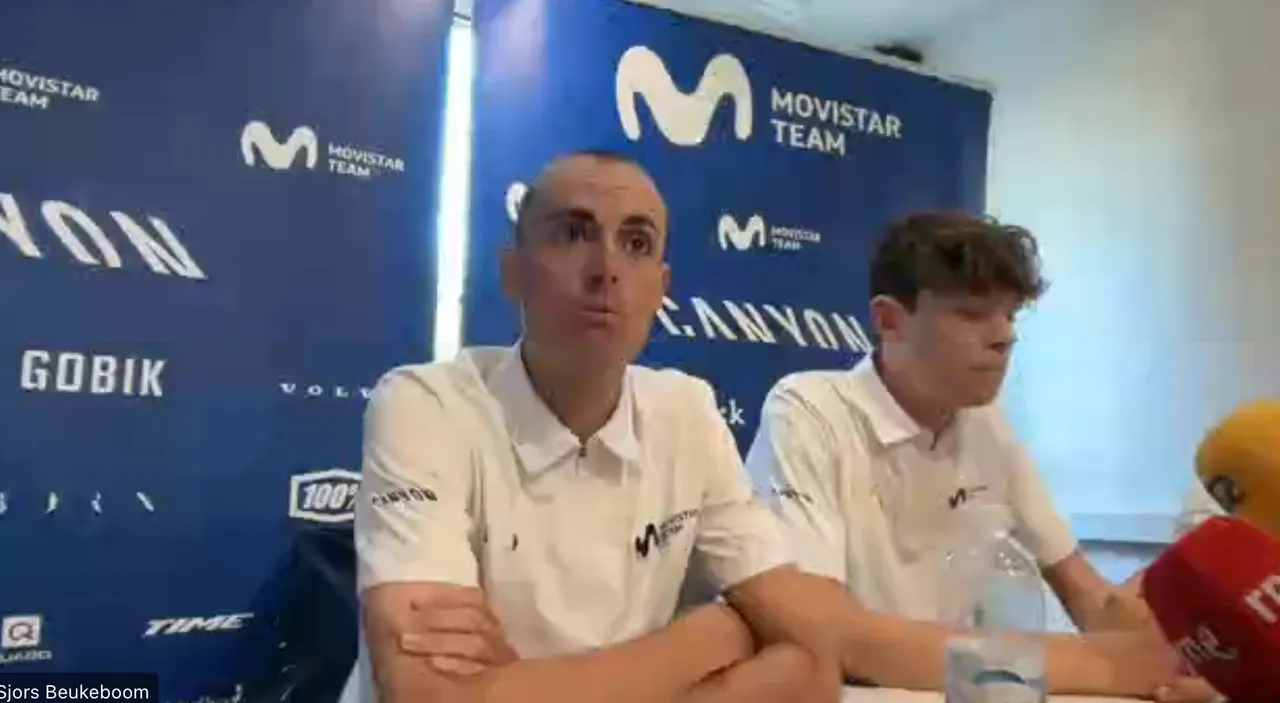 Enric Mas e Iván Romeo, en la rueda de prensa de Movistar Team.&nbsp;