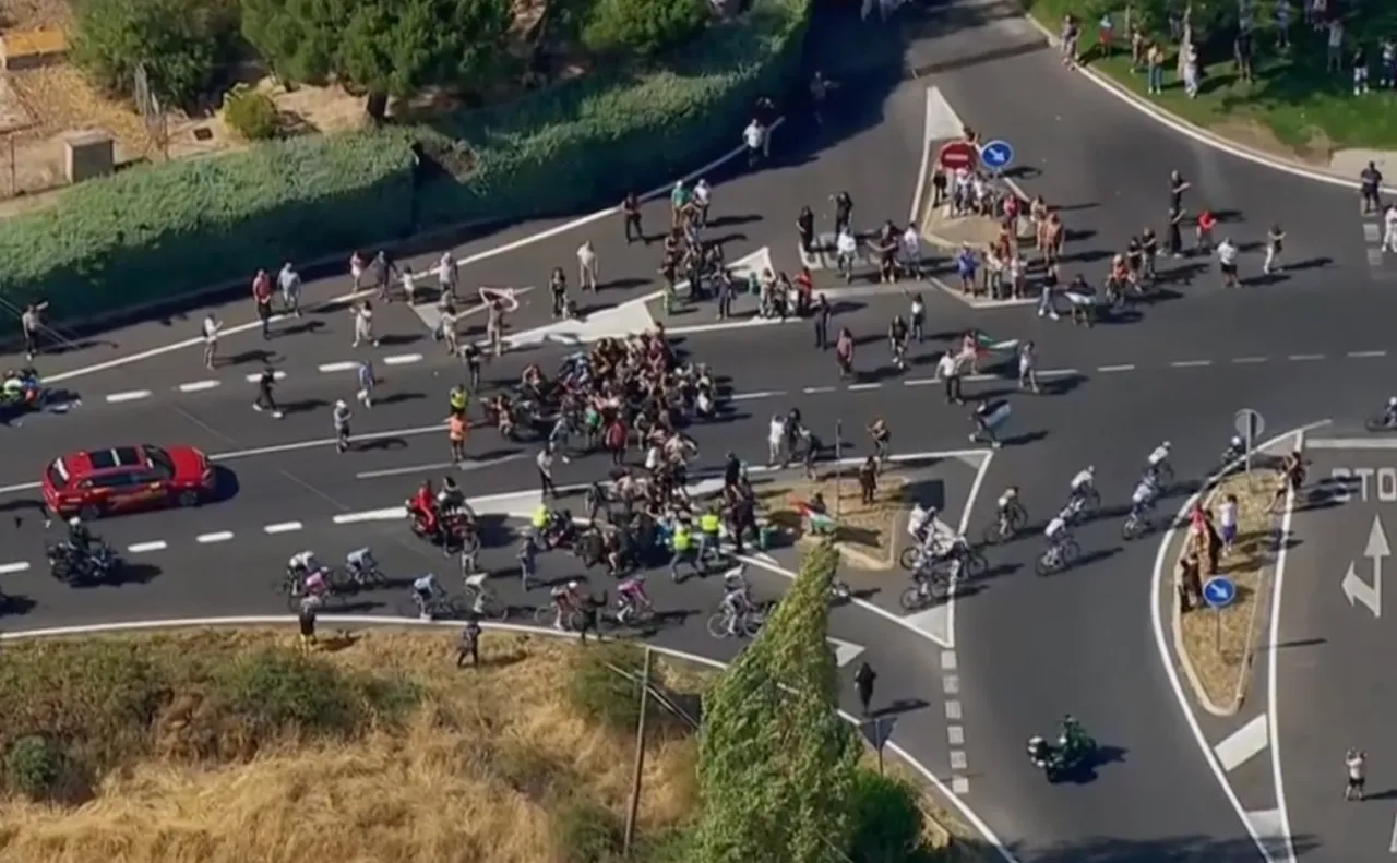 Nuevas protestas durante la 20ª etapa de la Vuelta a España 2025