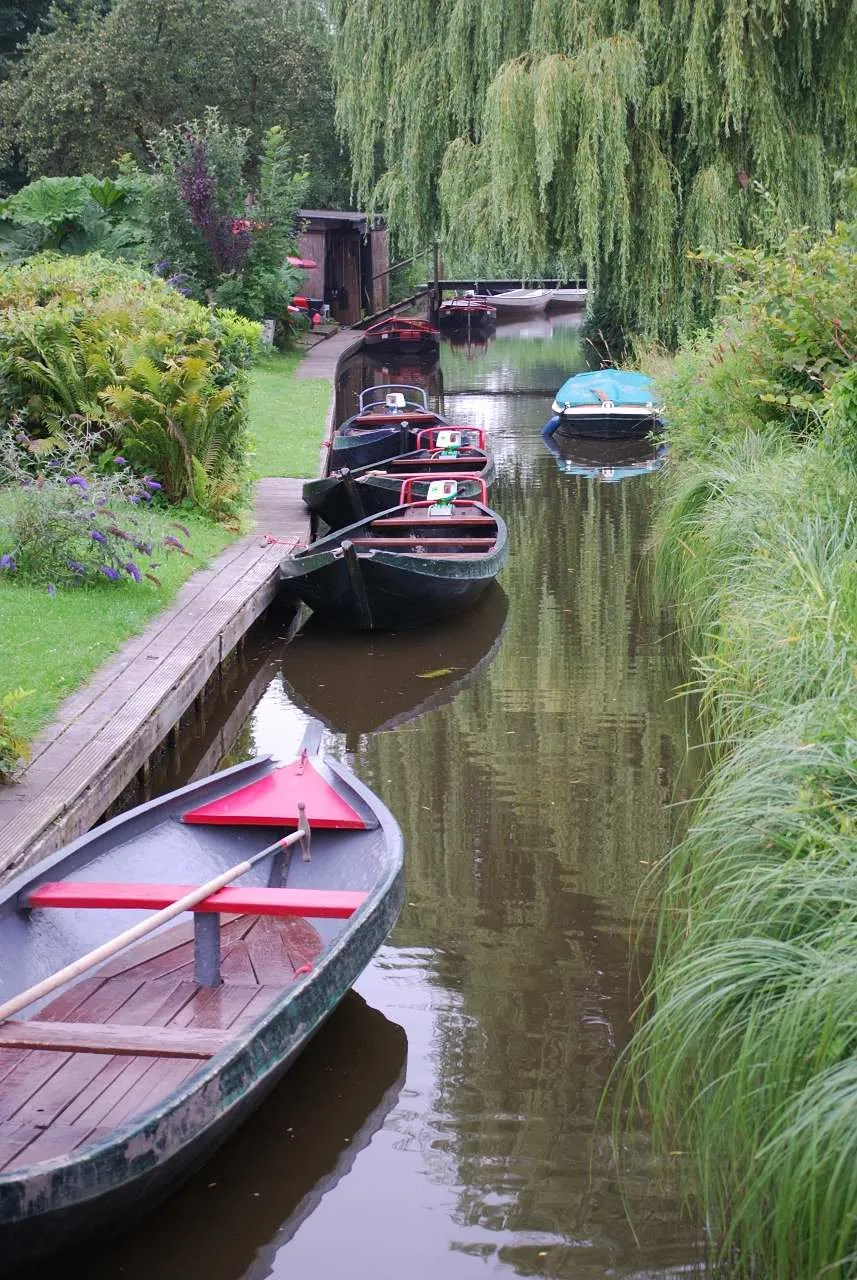 bootjes giethoorn hrenhard foter cc by sa