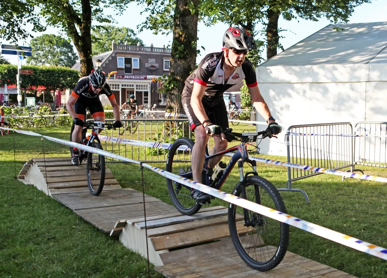 mtb streetrace ruinen2