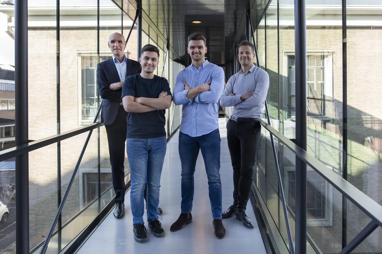 foto door john van hamond