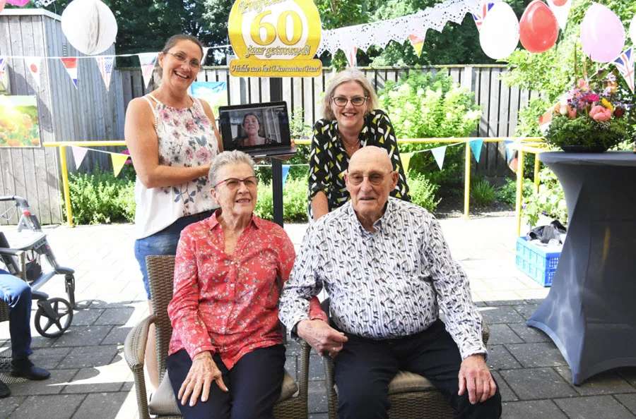 60jaar11073