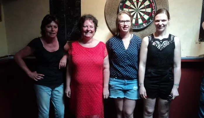 darts06075