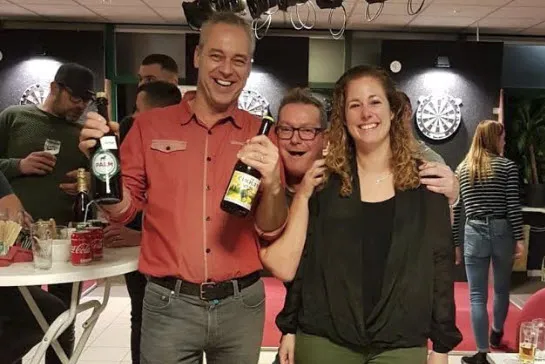 darts080103