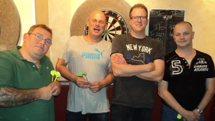 darts17116