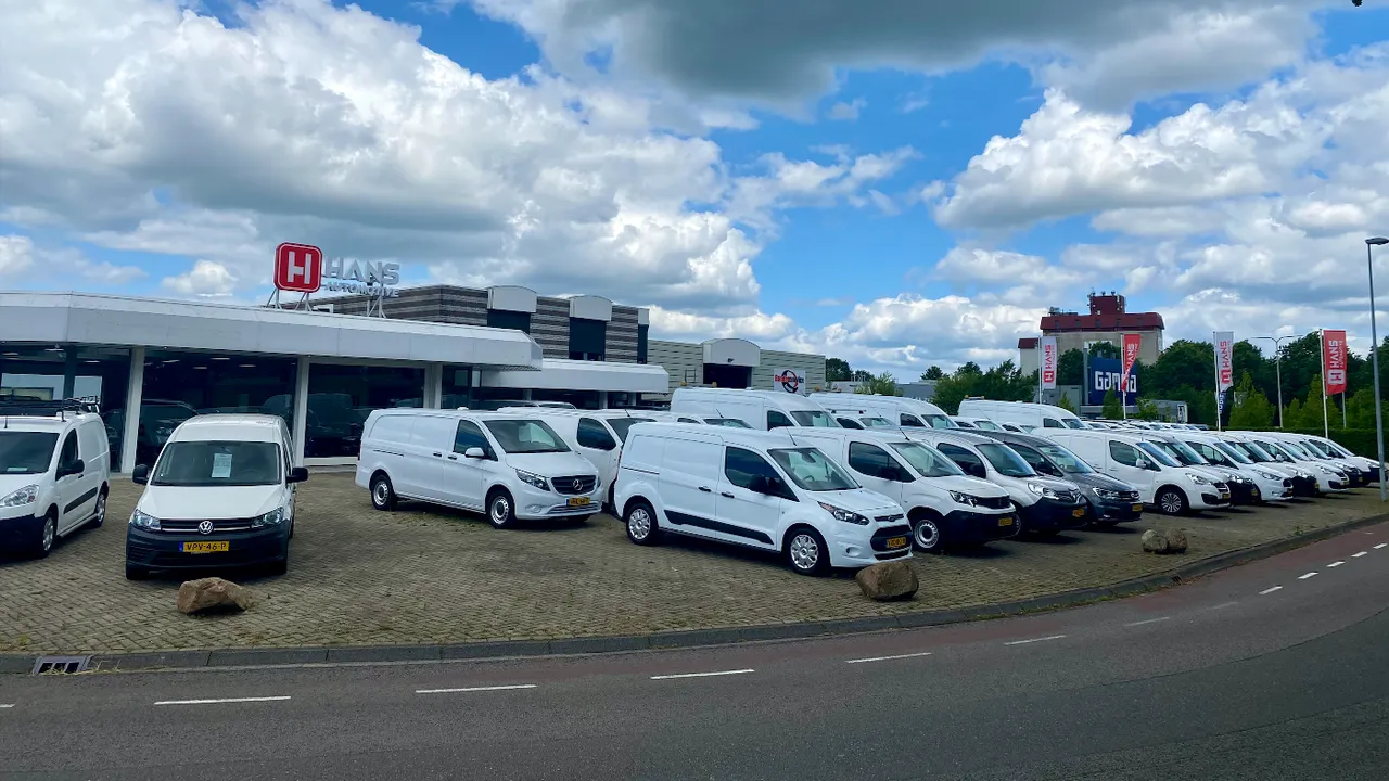 afbeelding voorkant hans automotive dd 24 6 2022