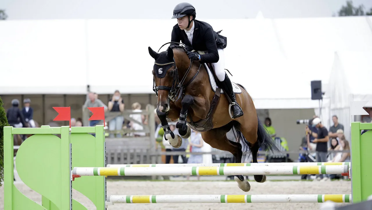 CH wk 2 dag 3Lars Schröder Casalla Tendra Ps Scheepswerf Poppen Prijs Foto Hans Khoe