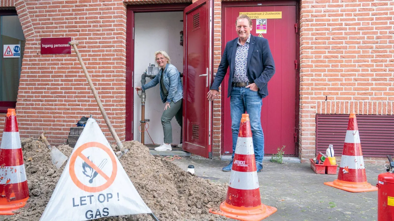 zuidwolde foto gerrie afsluiten gasmeter gemeentehuis dw23