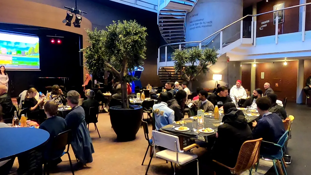 vlcsnap 2024 03 26 16h29m35s425