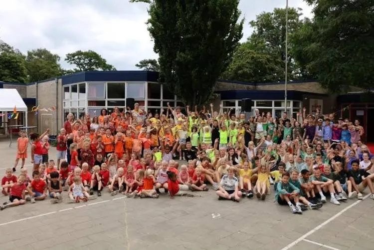 28EN Julianaschool4
