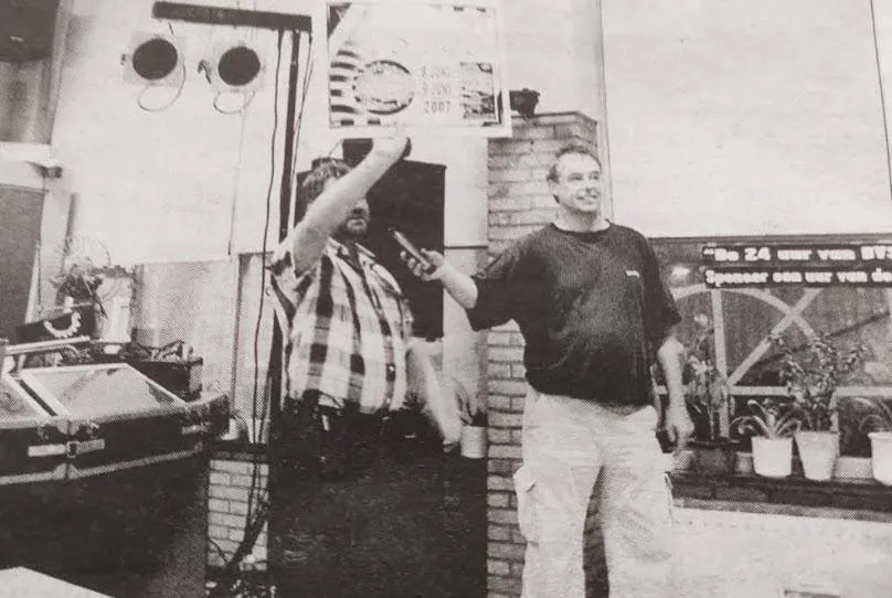 49EN OudeDoos 24uur2