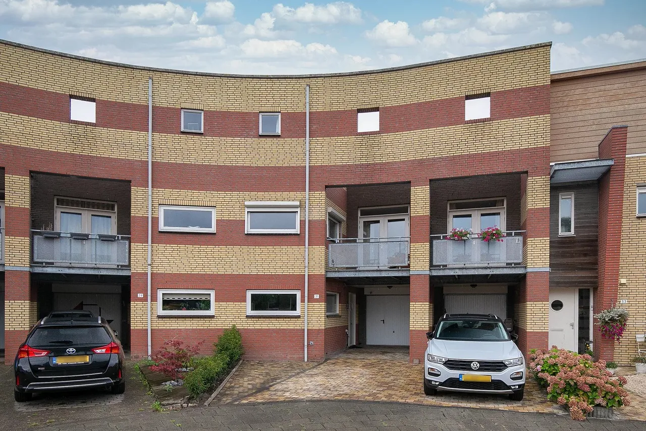 karnsberg 31 etten leur