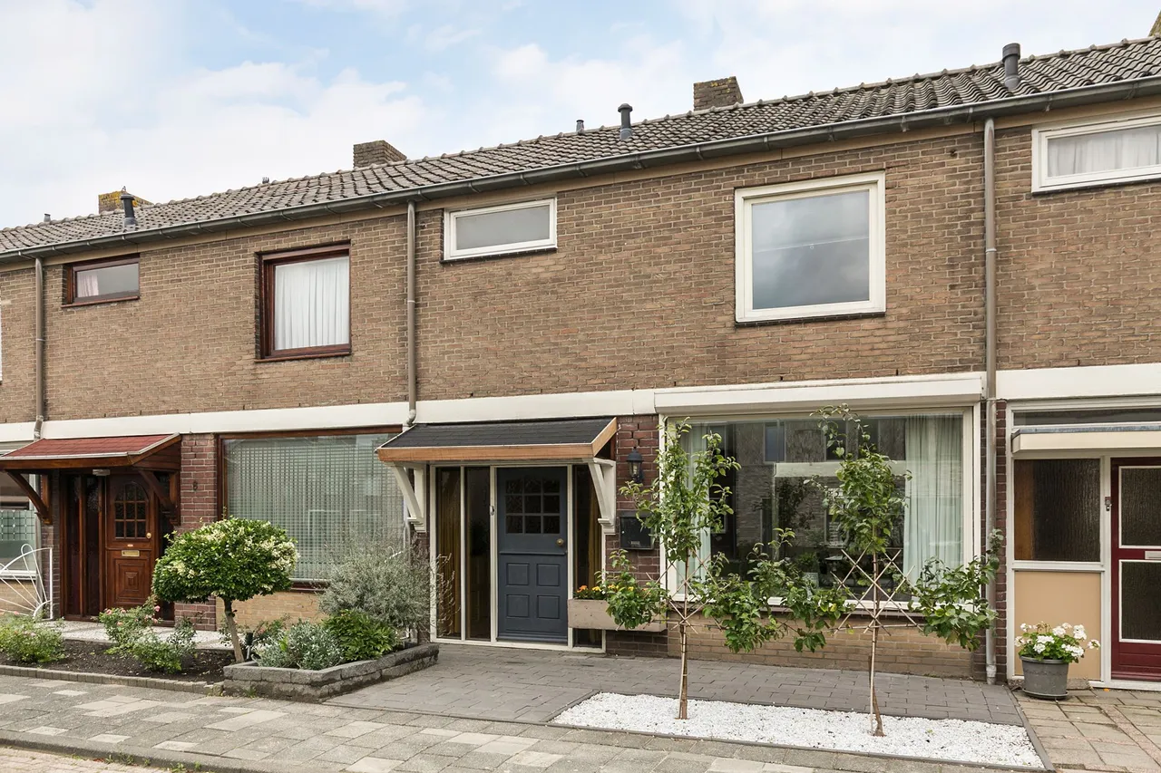 stijn streuvelselaan etten leur