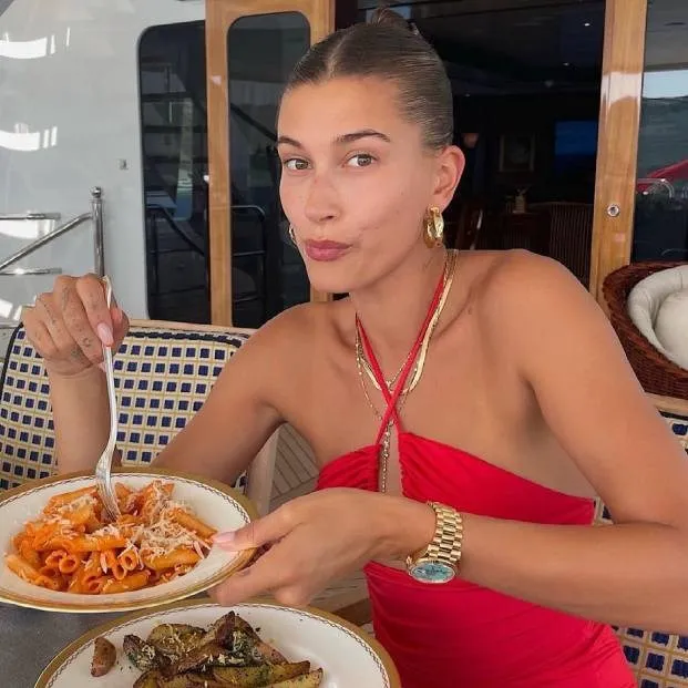 hailey bieber pasta