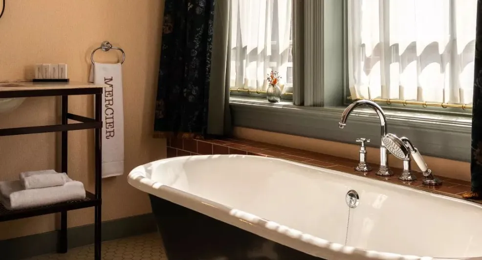 staycations amsterdam