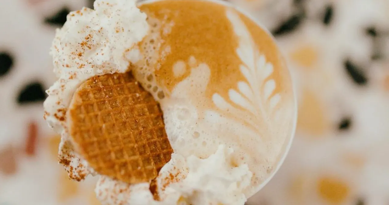 stroopwafel latte starbucks