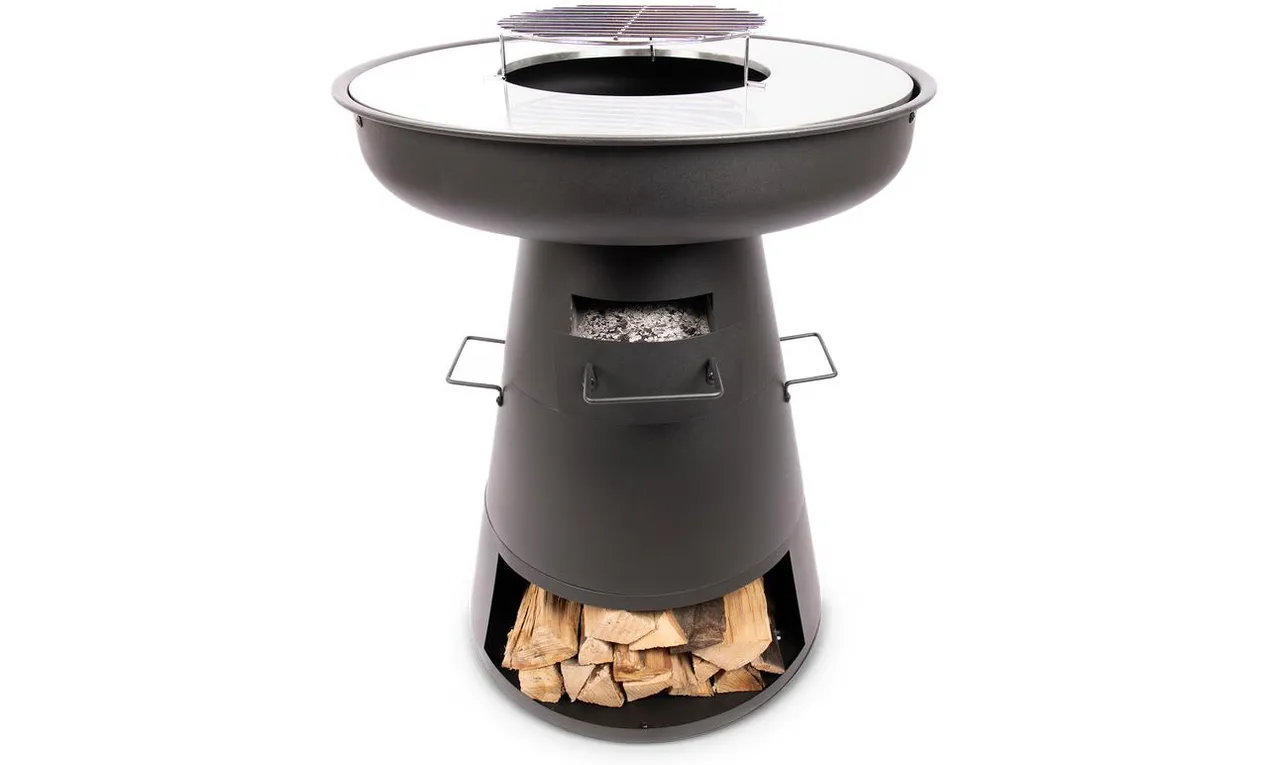 Vuurkorf en barbecue action