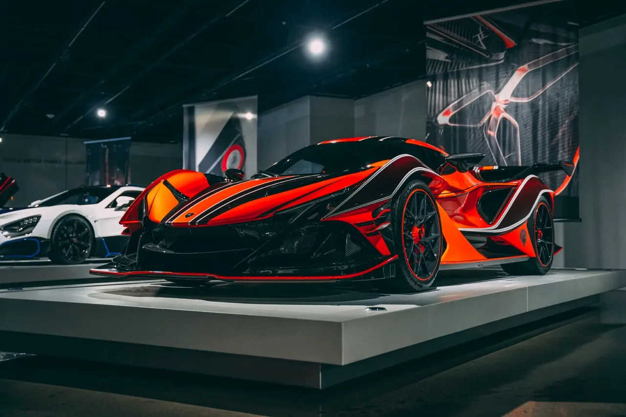 2020apollointensaemozioneorangedragon 1536x1025 kopie