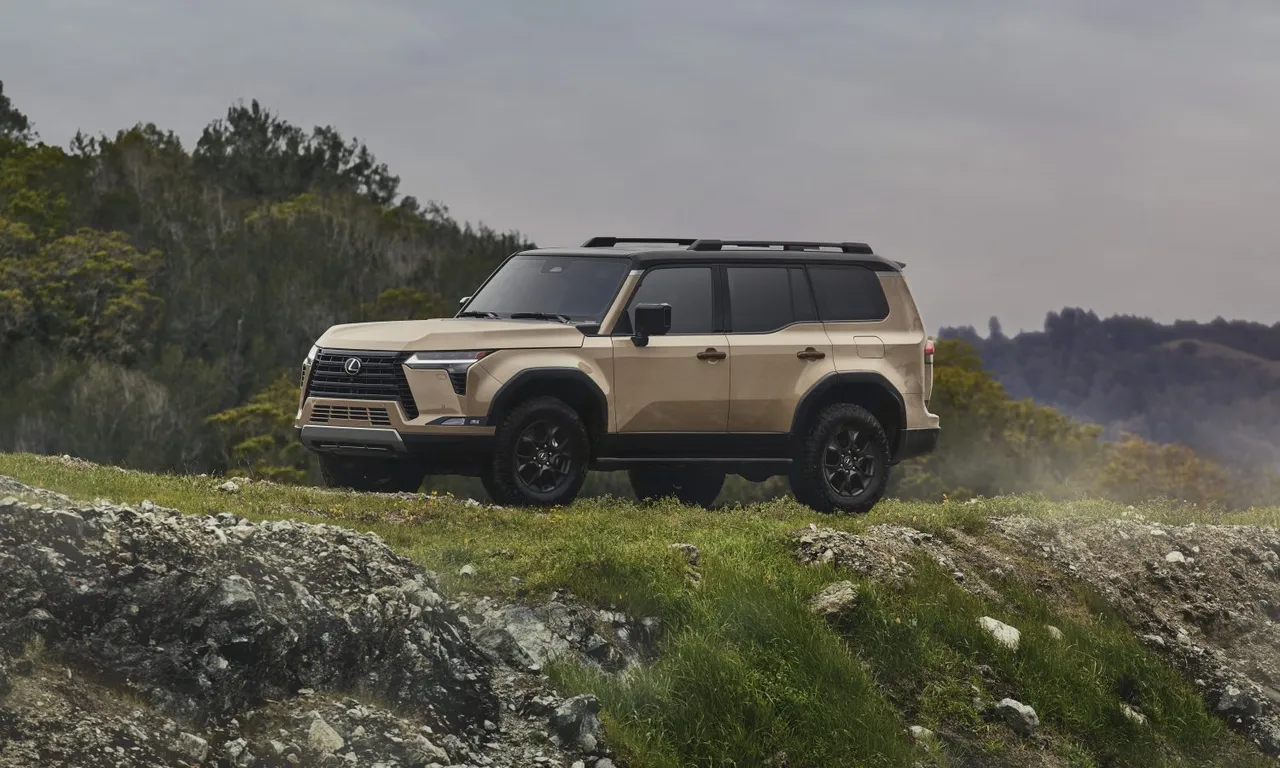 2024 lexus gx overtrail pr hero 1500x900 1