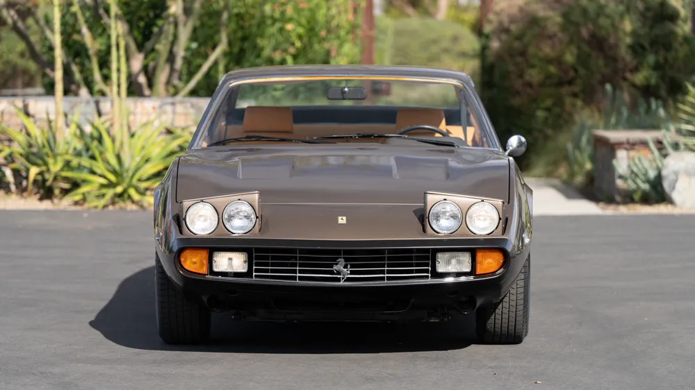 3 w 1972 ferrari 365 gtc4 20
