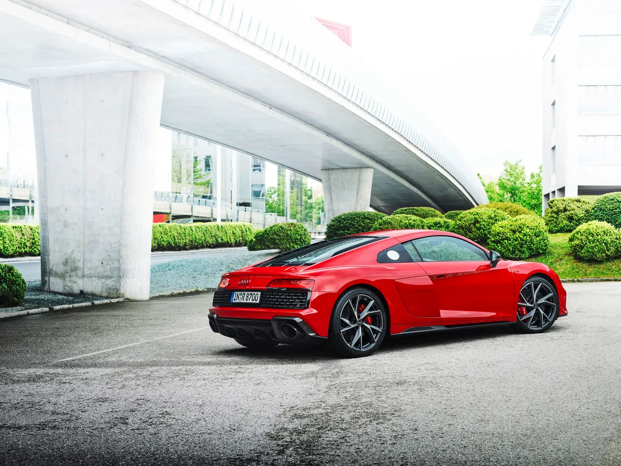 audi r8 fhm04