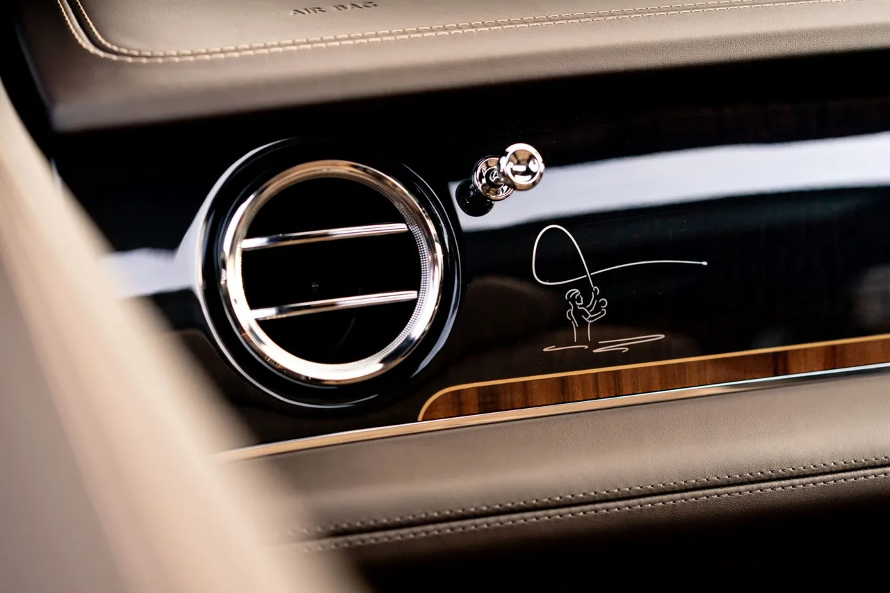 bentayga pursuits 5 2048x1365 1