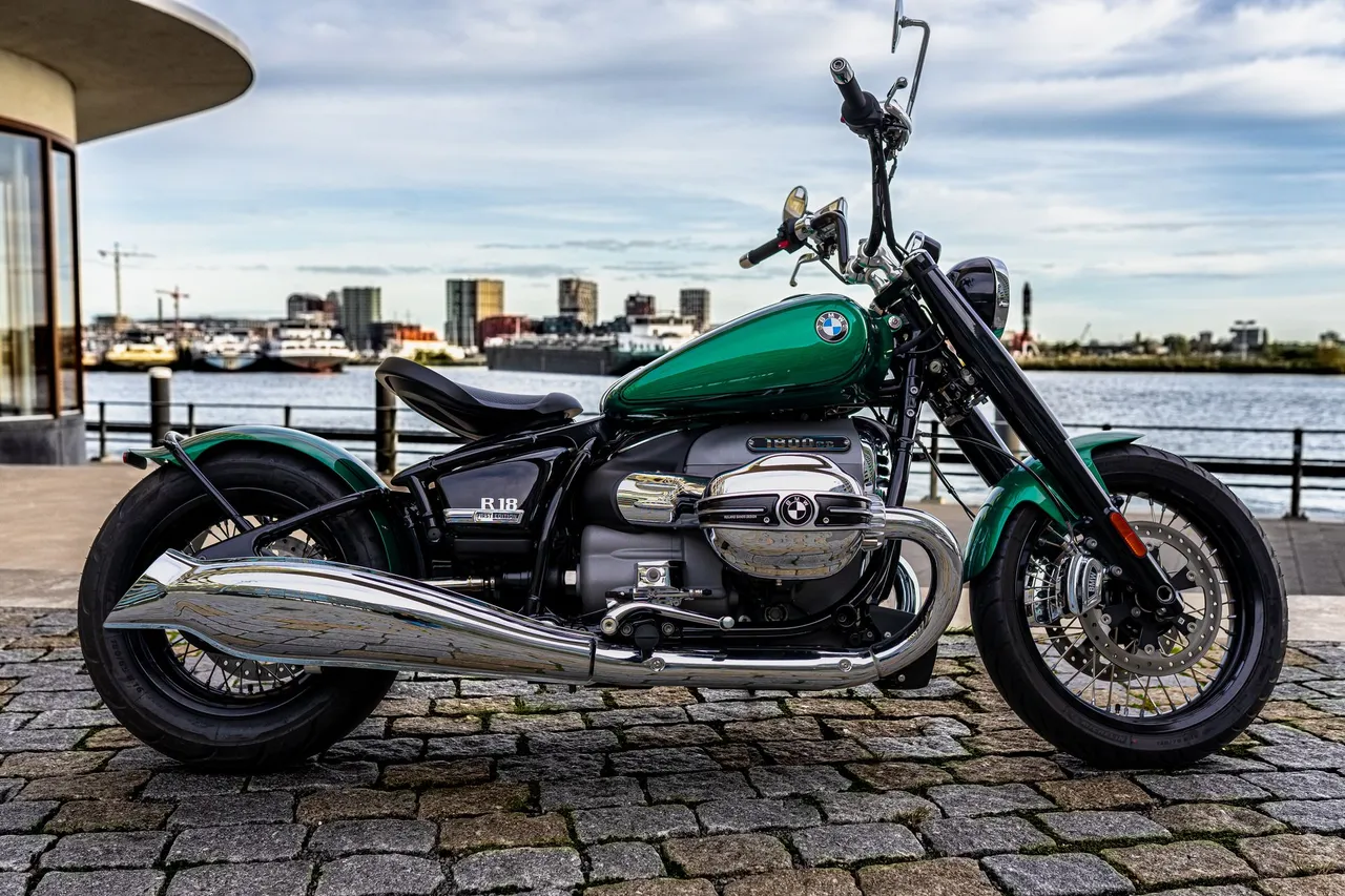 bmw r18 fhm07