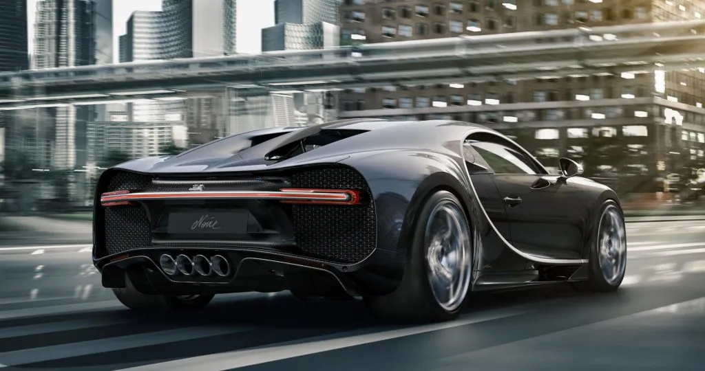 bugatti chiron noir gloss 1024x540