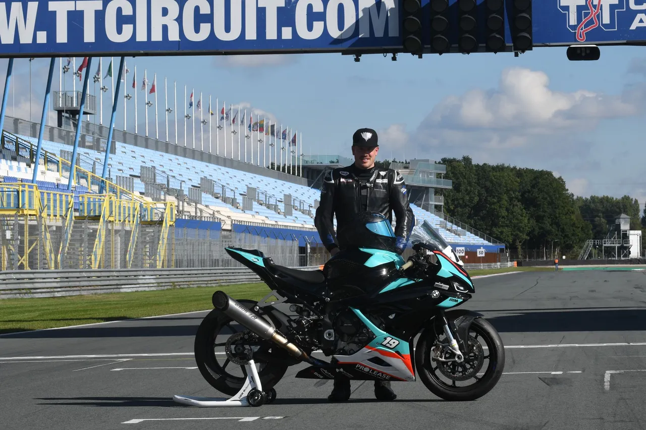 circuittraining bmw motorrad fhm14