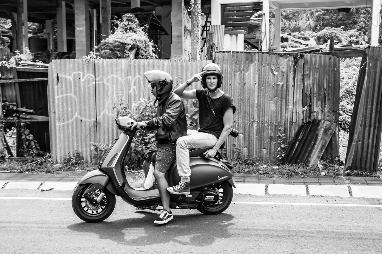 dennis storm fhm05
