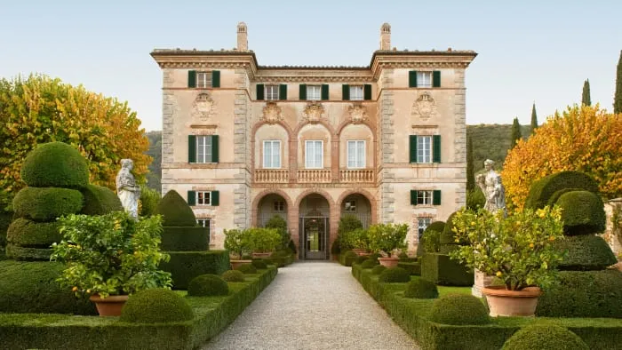 fhm airbnb luxe