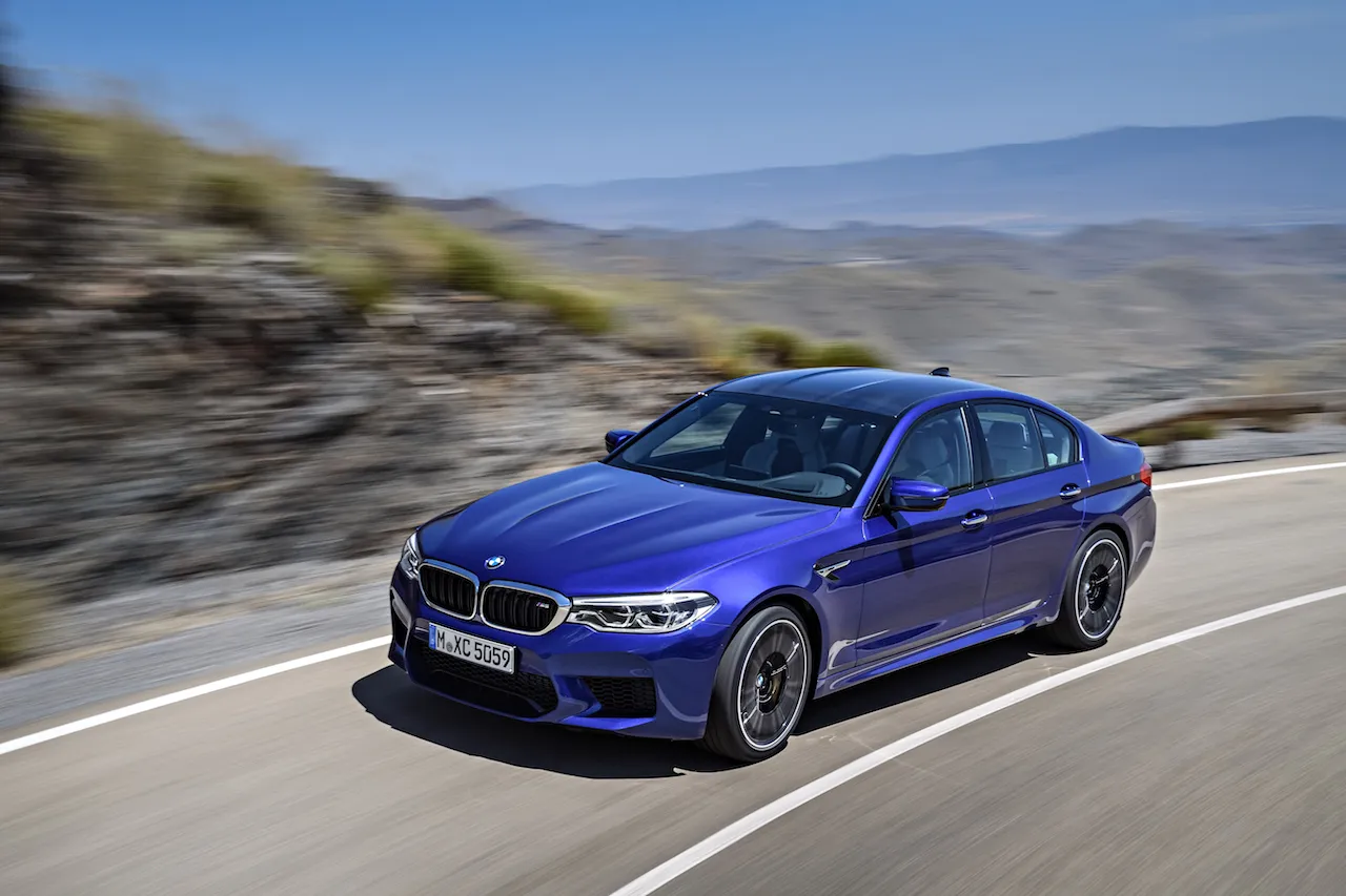 fhm bmw m516