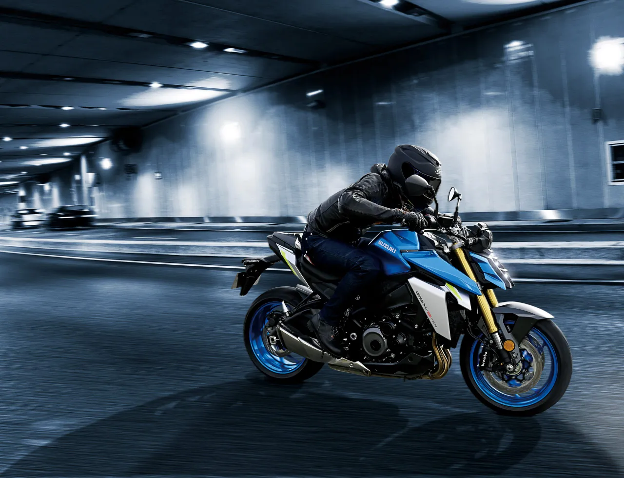gsx s1000rqm2 action 6 scaled