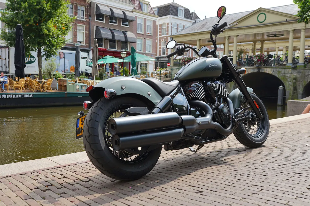 indian chief bobber dark horse fhm12