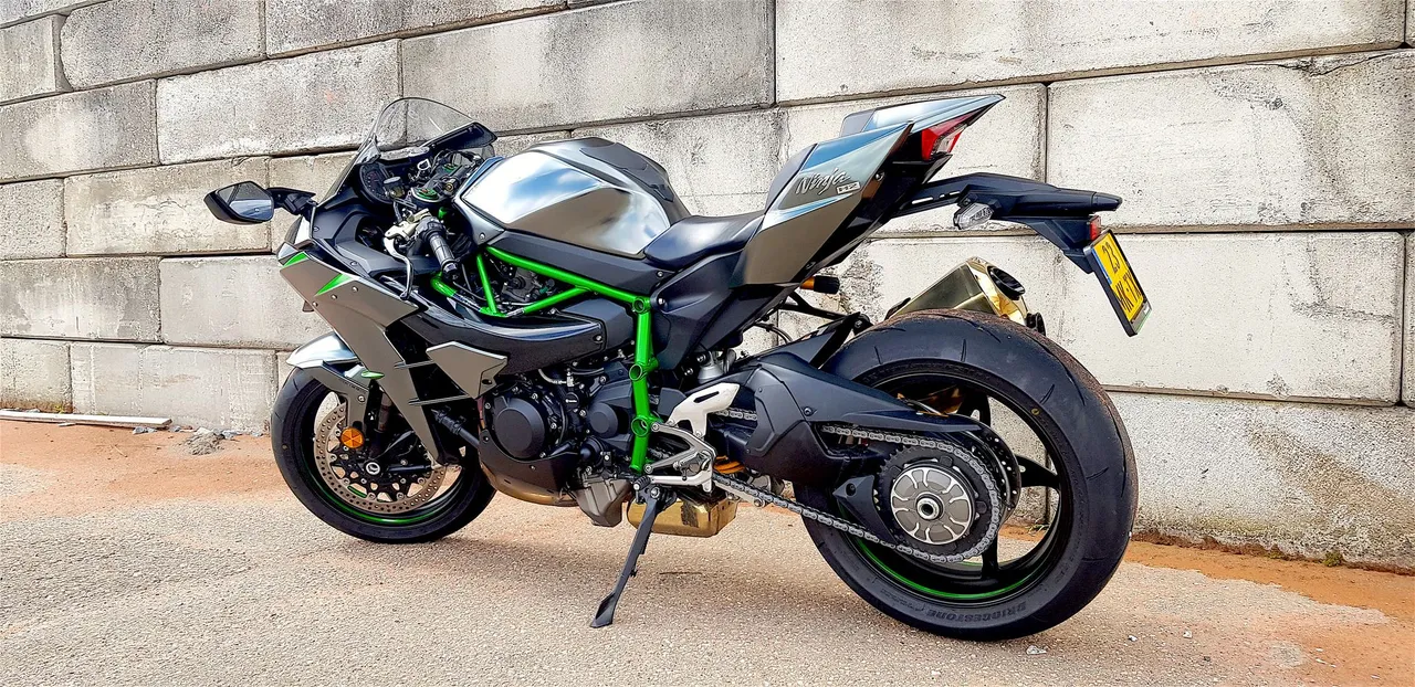 kawasaki ninja h2 fhm08